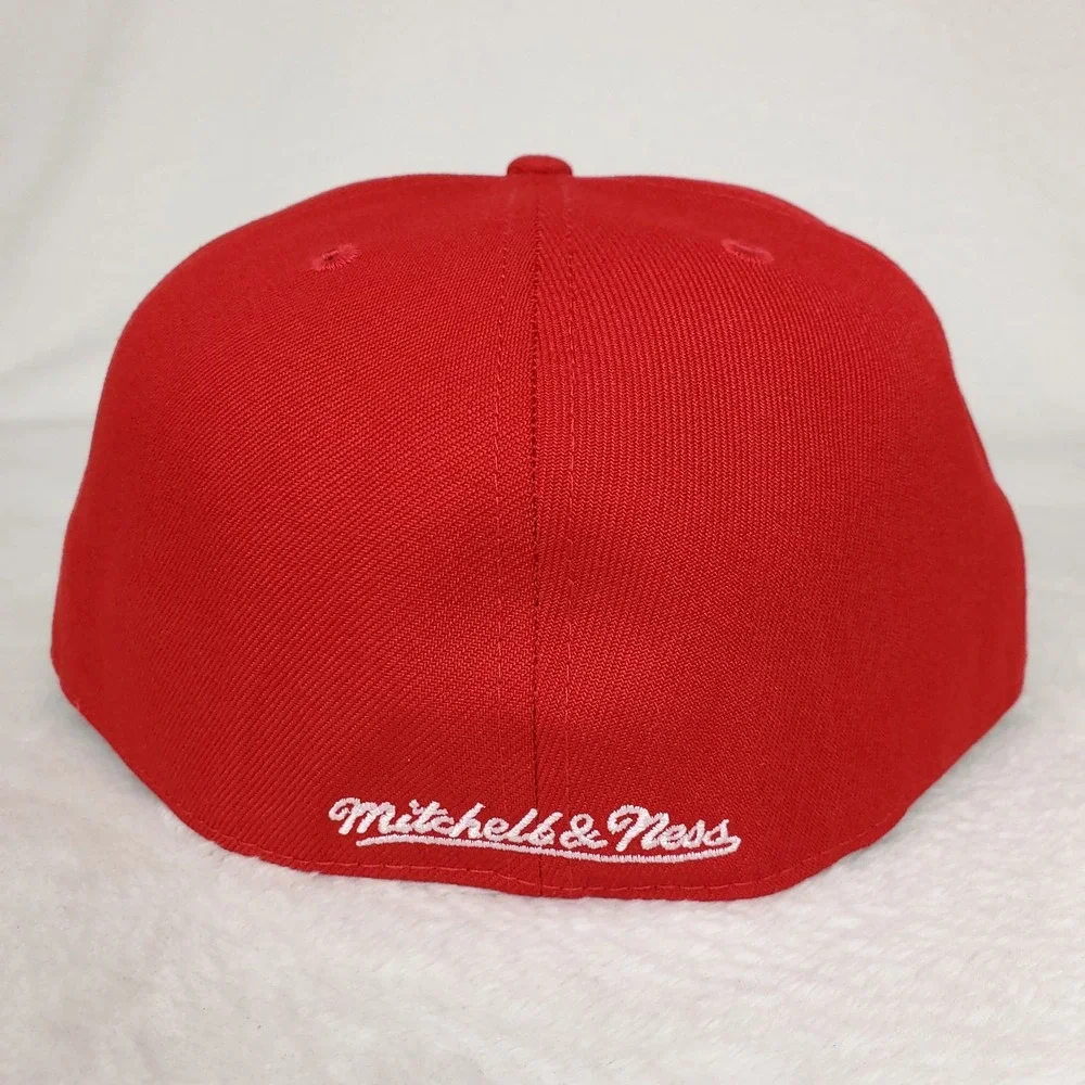 San Diego Padres Mitchell & Ness MLB Fitted 7 3/4 Liberty Fit Hat Cap Red NWT‎